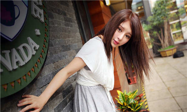 吉州想找一个女性生孩子给报酬-｛找个女人生孩子多少钱｝